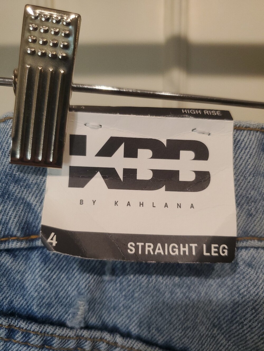 NWT KBB By Kahlana Women's Light Wash High-Rise Straight Leg Jeans Size 4 - Picture 7 of 13